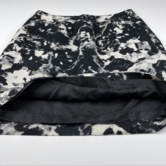 Halogen Nordstrom Skirt Silk Blend Black White Date Cocktail Career Office - Picture 2 of 13